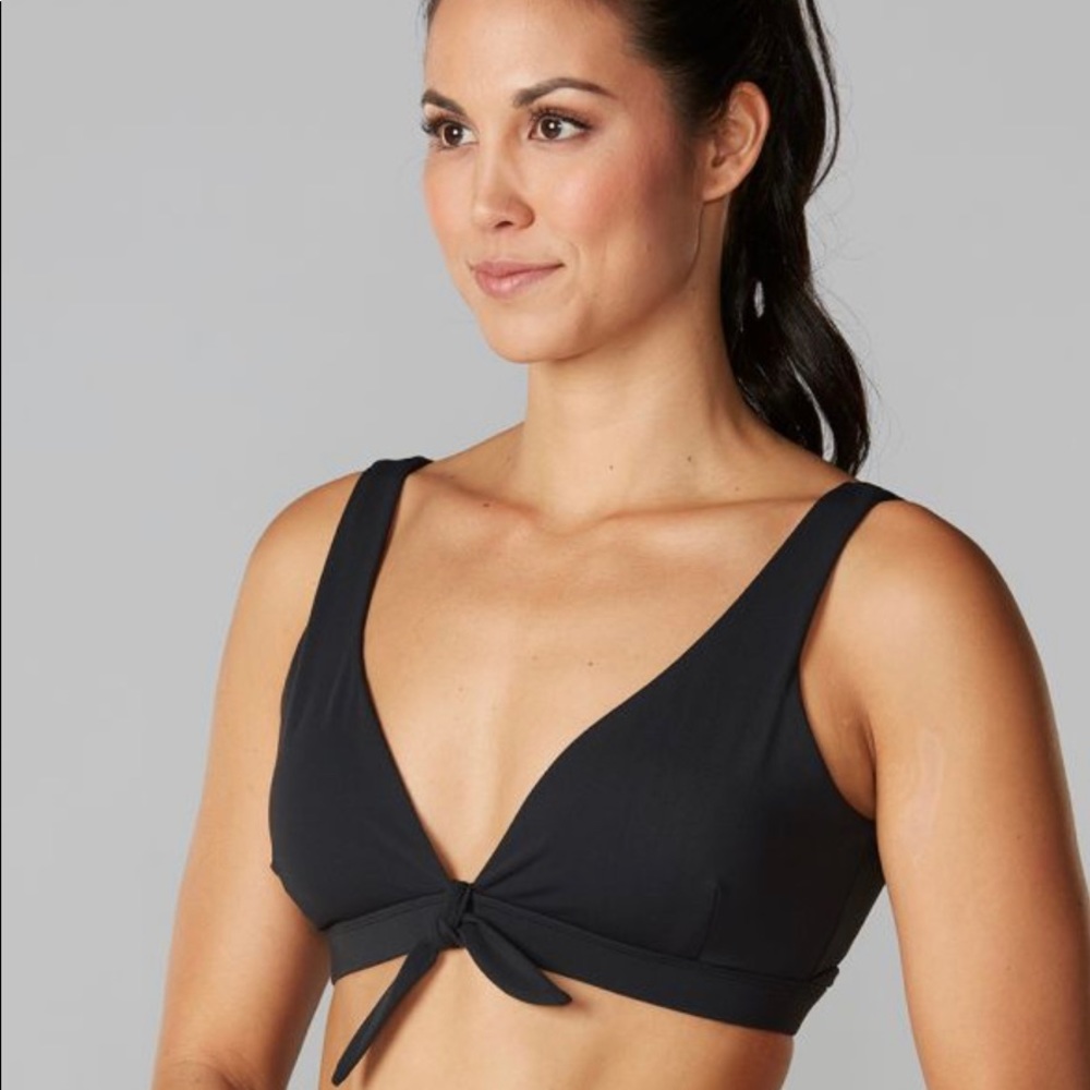 Tavi Noir sports bra